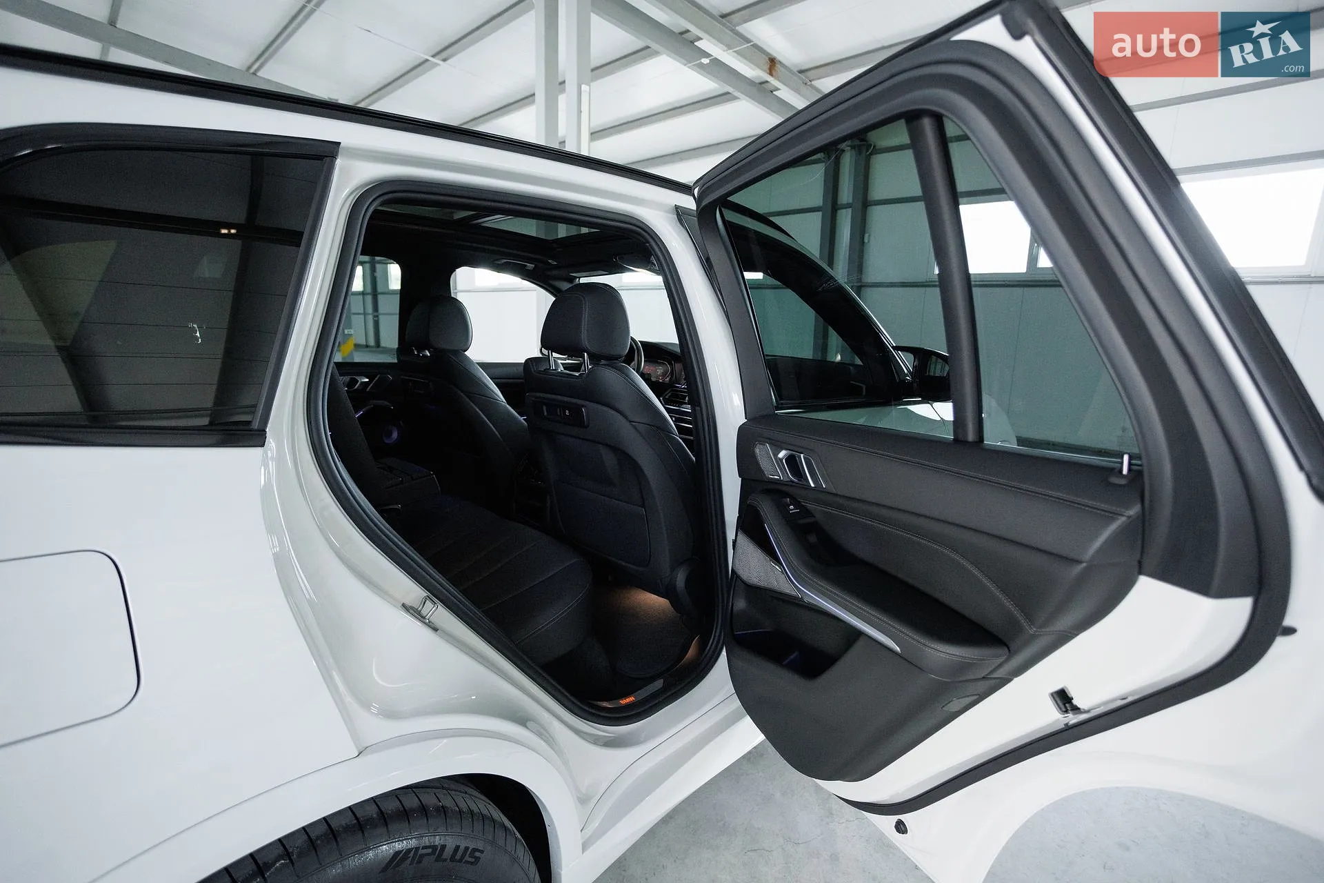 2020 BMW X5 - мініатюра 37