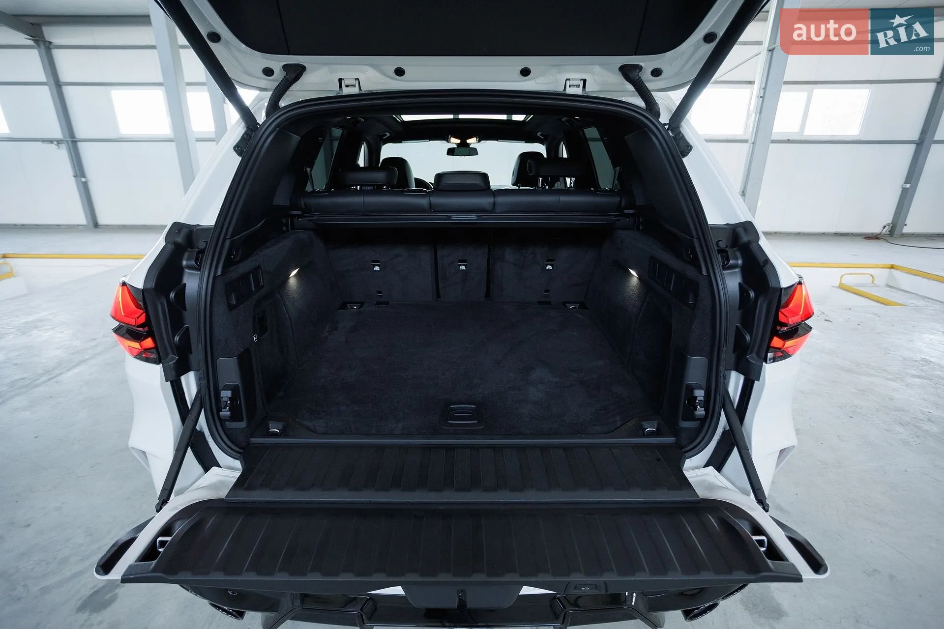 2020 BMW X5 - мініатюра 61