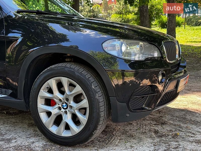 Позашляховик / Кросовер BMW X5 2013 в Києві фото 7 Позашляховик / Кросовер BMW X5 2013 в Києві