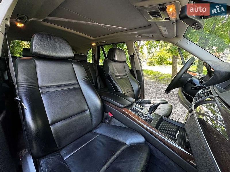 Позашляховик / Кросовер BMW X5 2013 в Києві фото 50 Позашляховик / Кросовер BMW X5 2013 в Києві