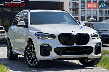 Внедорожник / Кроссовер BMW X5 2018 в Ужгороде