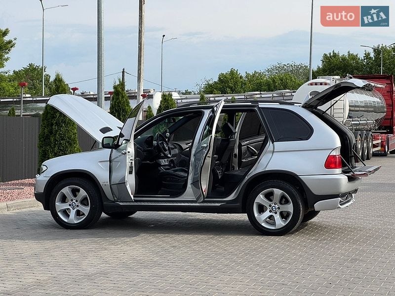 Внедорожник / Кроссовер BMW X5 2005 в Одессе