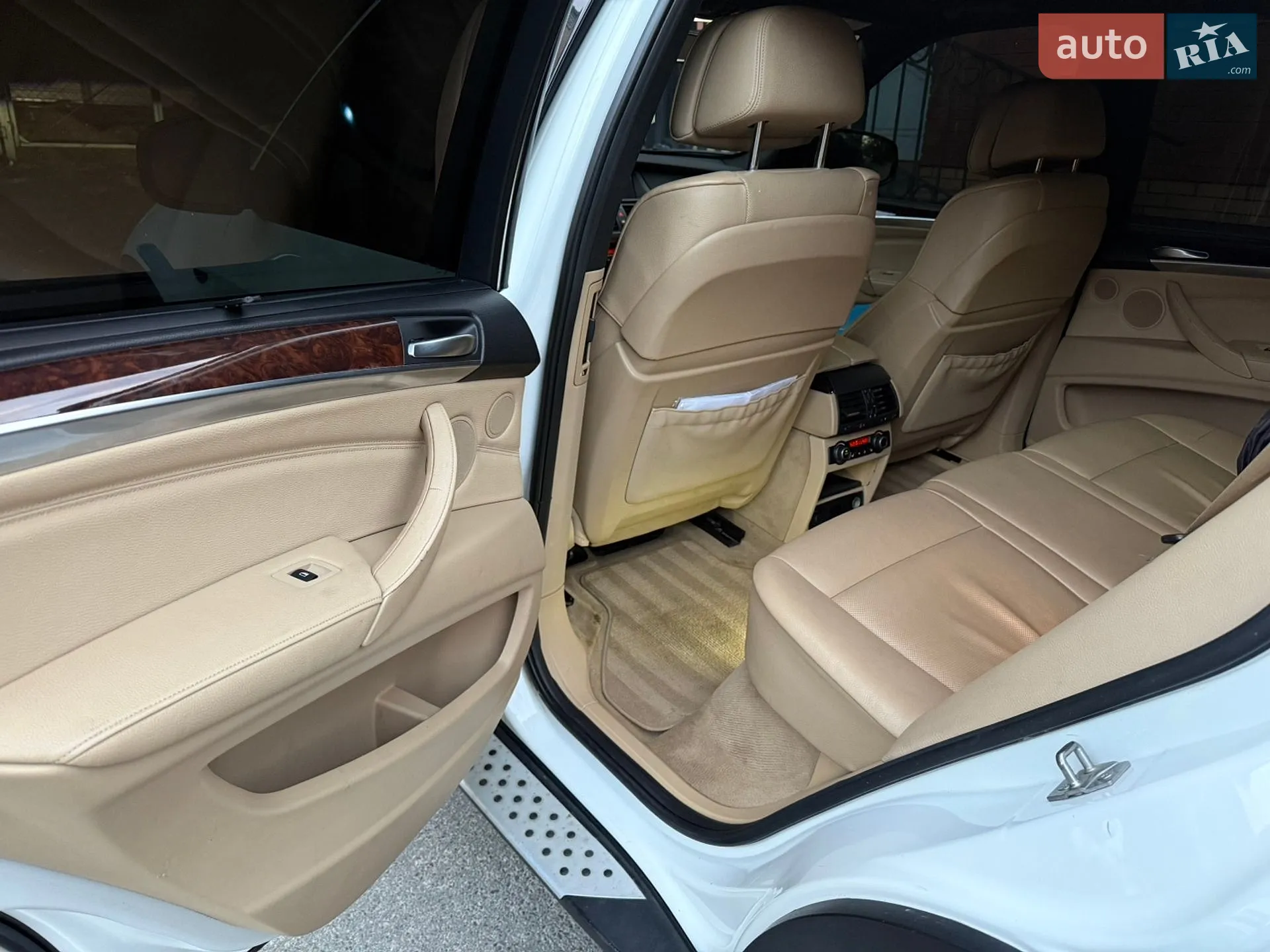 2011 BMW X5 - мініатюра 11