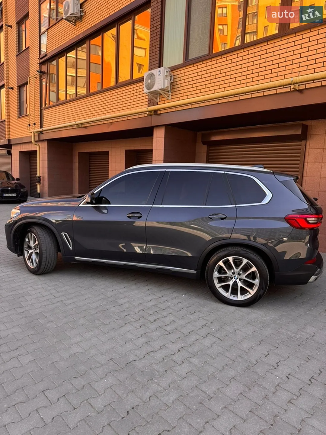 2020 BMW X5 - мініатюра 2