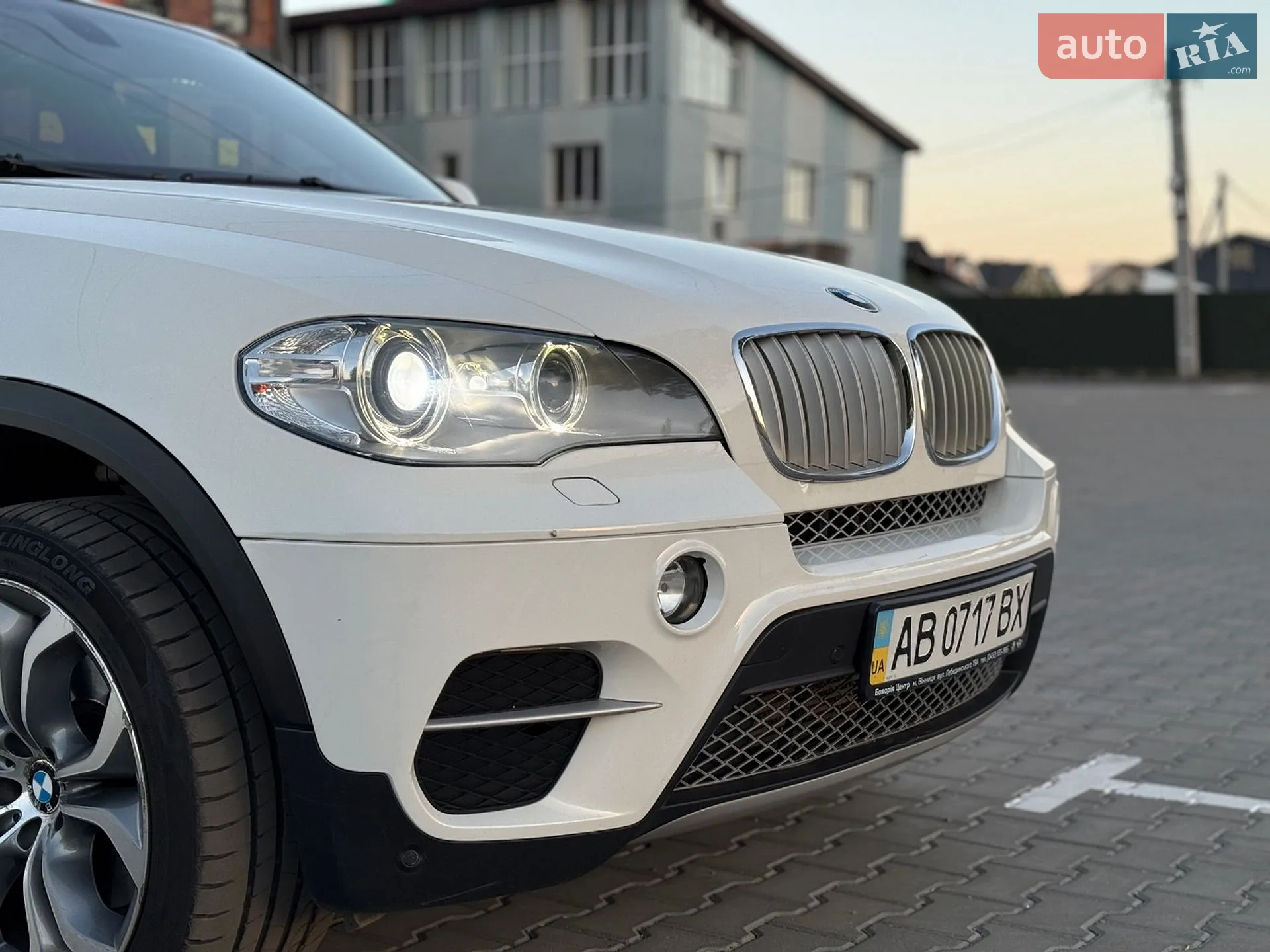 2010 BMW X5 - мініатюра 10