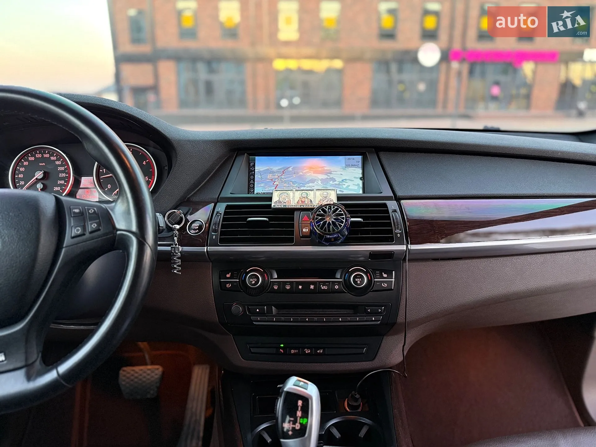 2010 BMW X5 - мініатюра 37