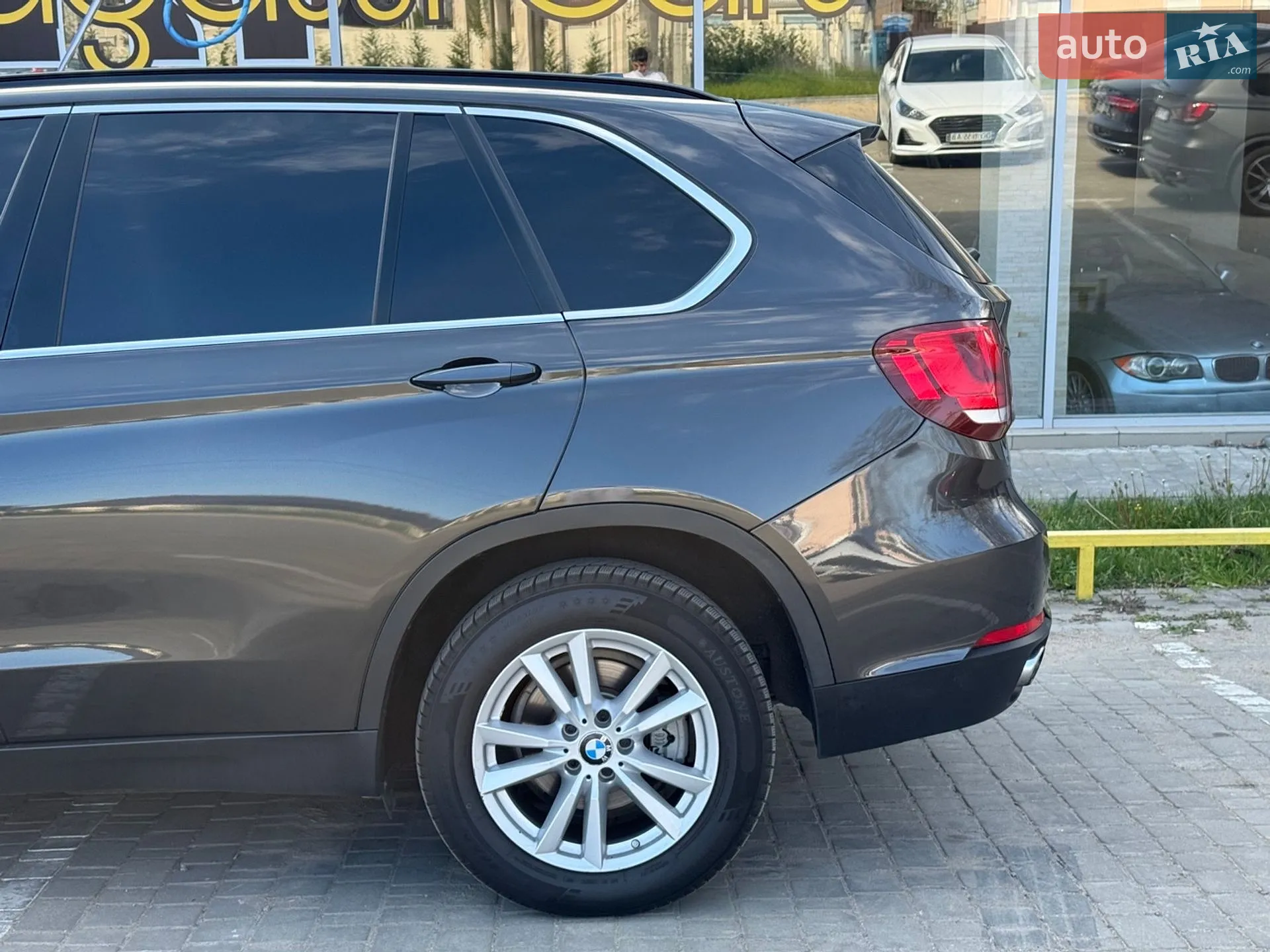 2015 BMW X5 - мініатюра 9