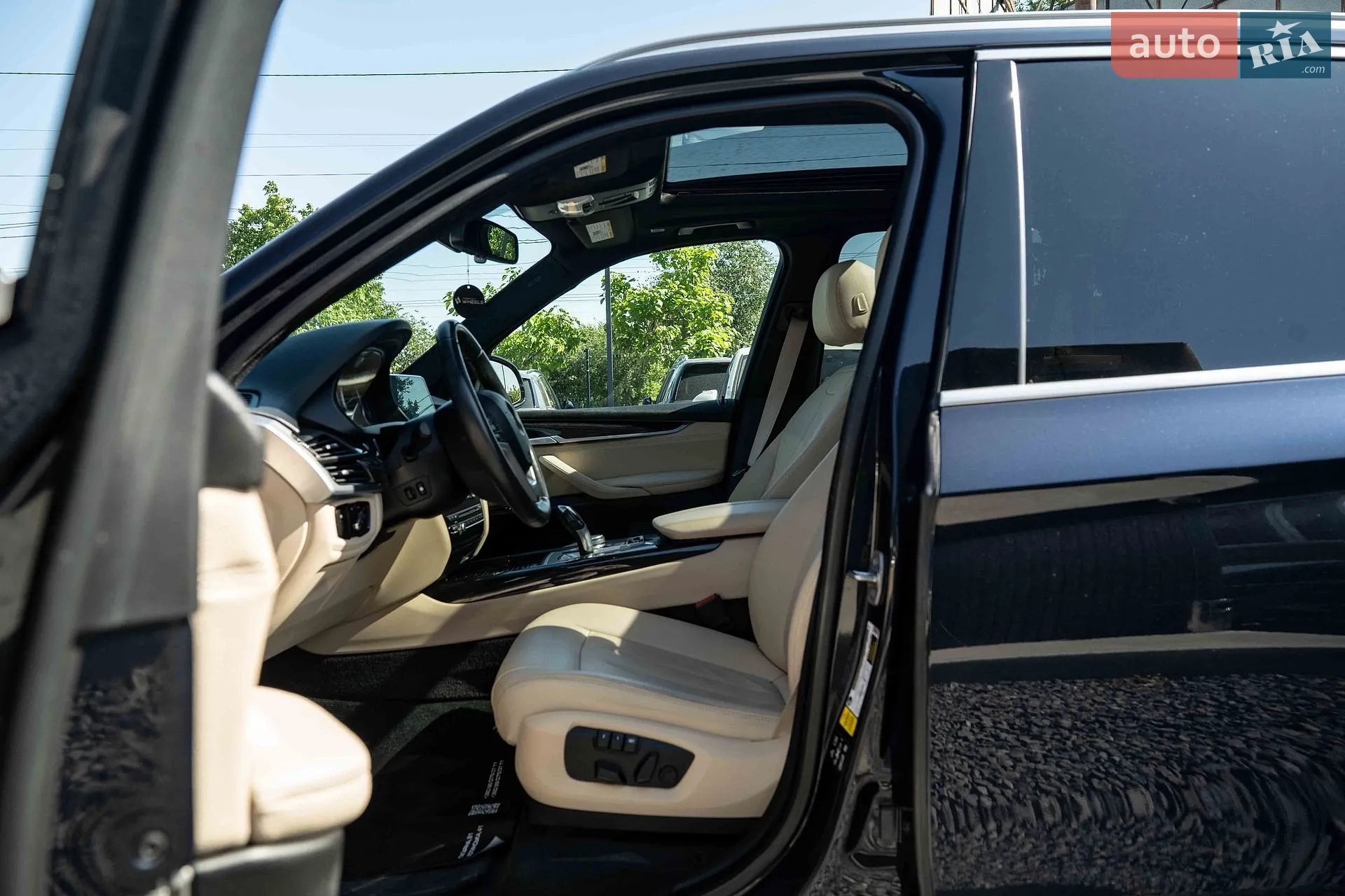 2016 BMW X5 - мініатюра 18