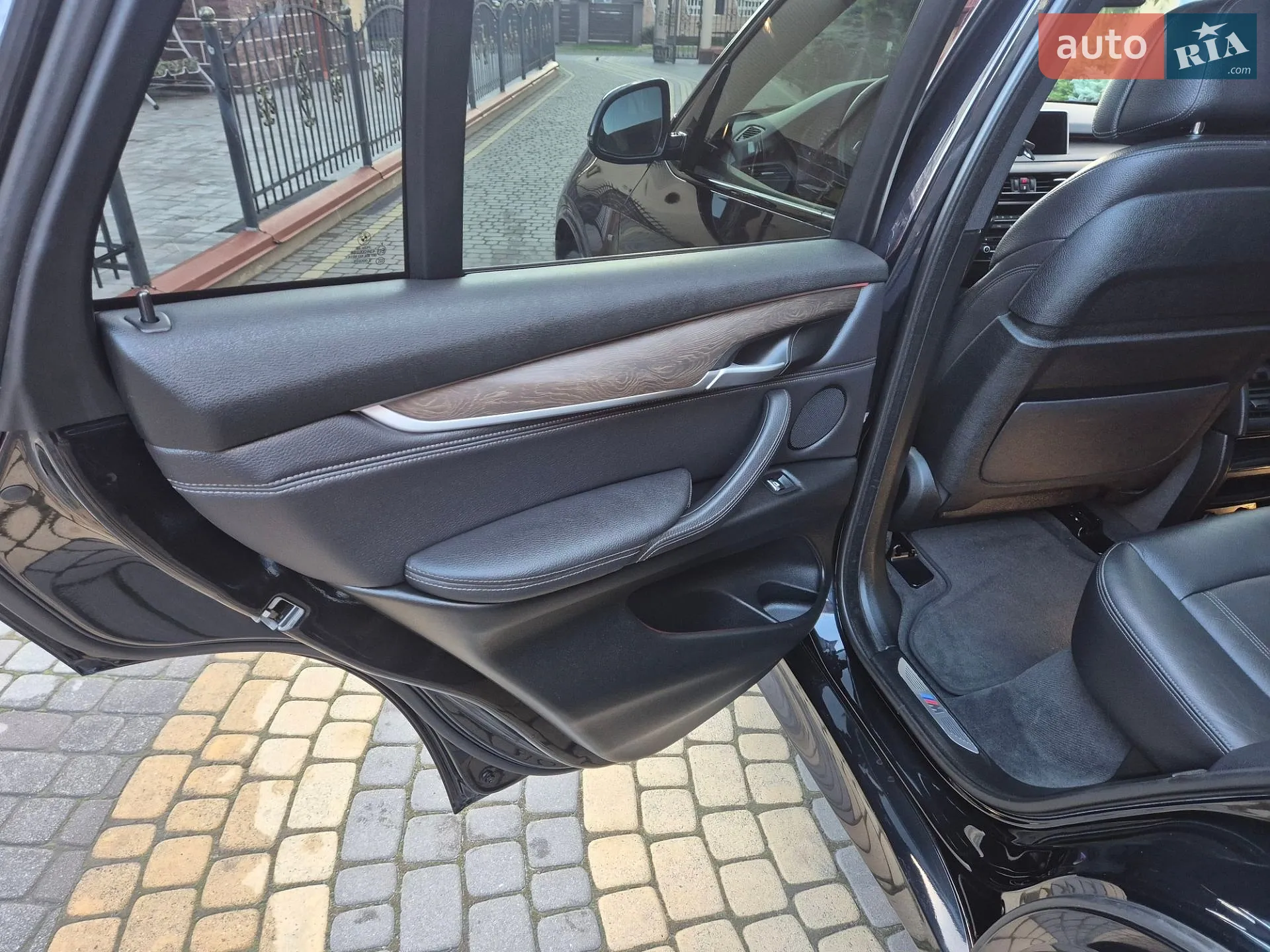 2017 BMW X5 - мініатюра 26