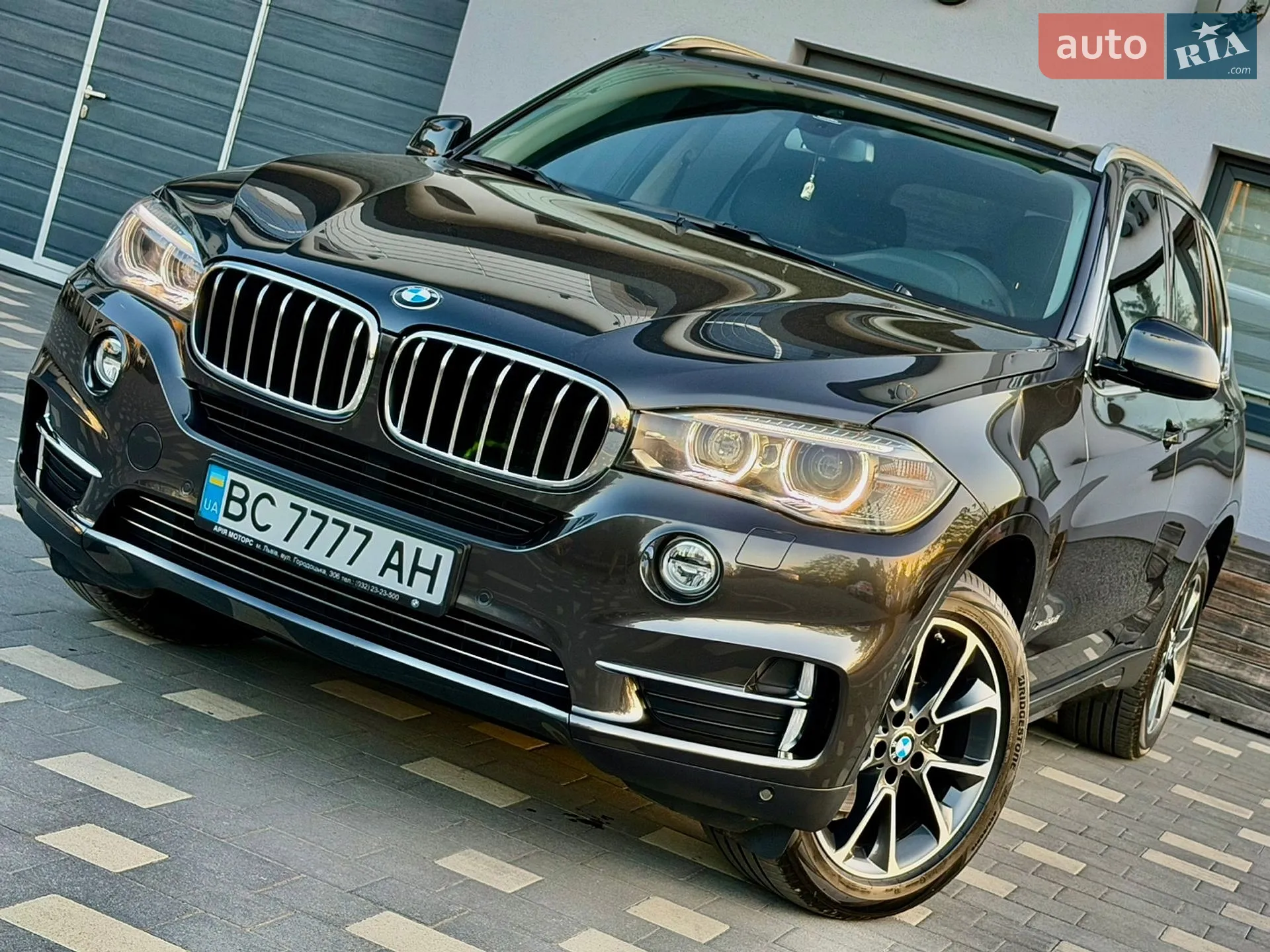 2016 BMW X5 - мініатюра 15