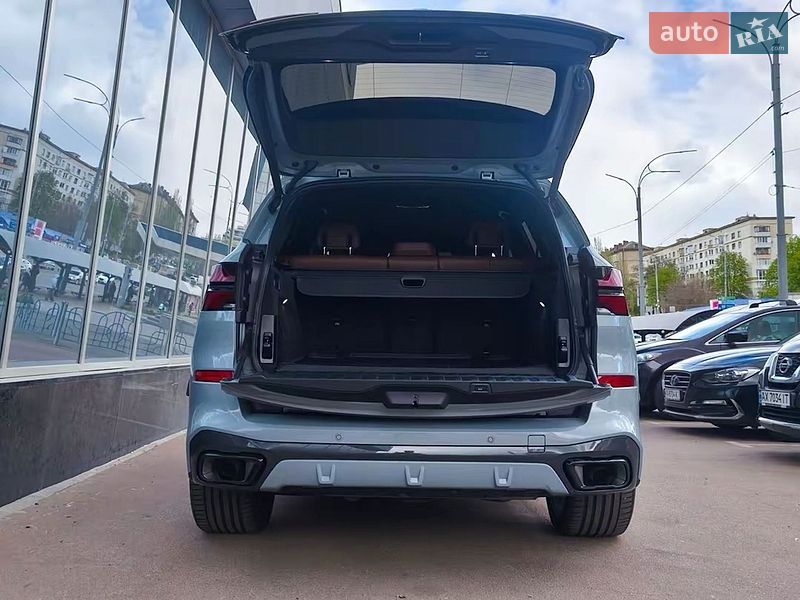 Внедорожник / Кроссовер BMW X5 2023 в Киеве