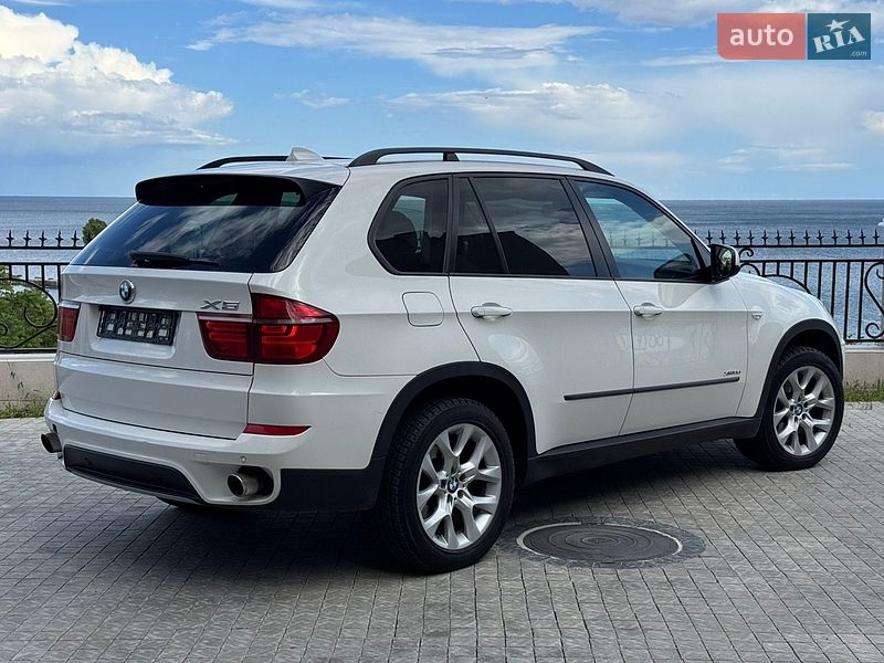 Внедорожник / Кроссовер BMW X5 2010 в Одессе