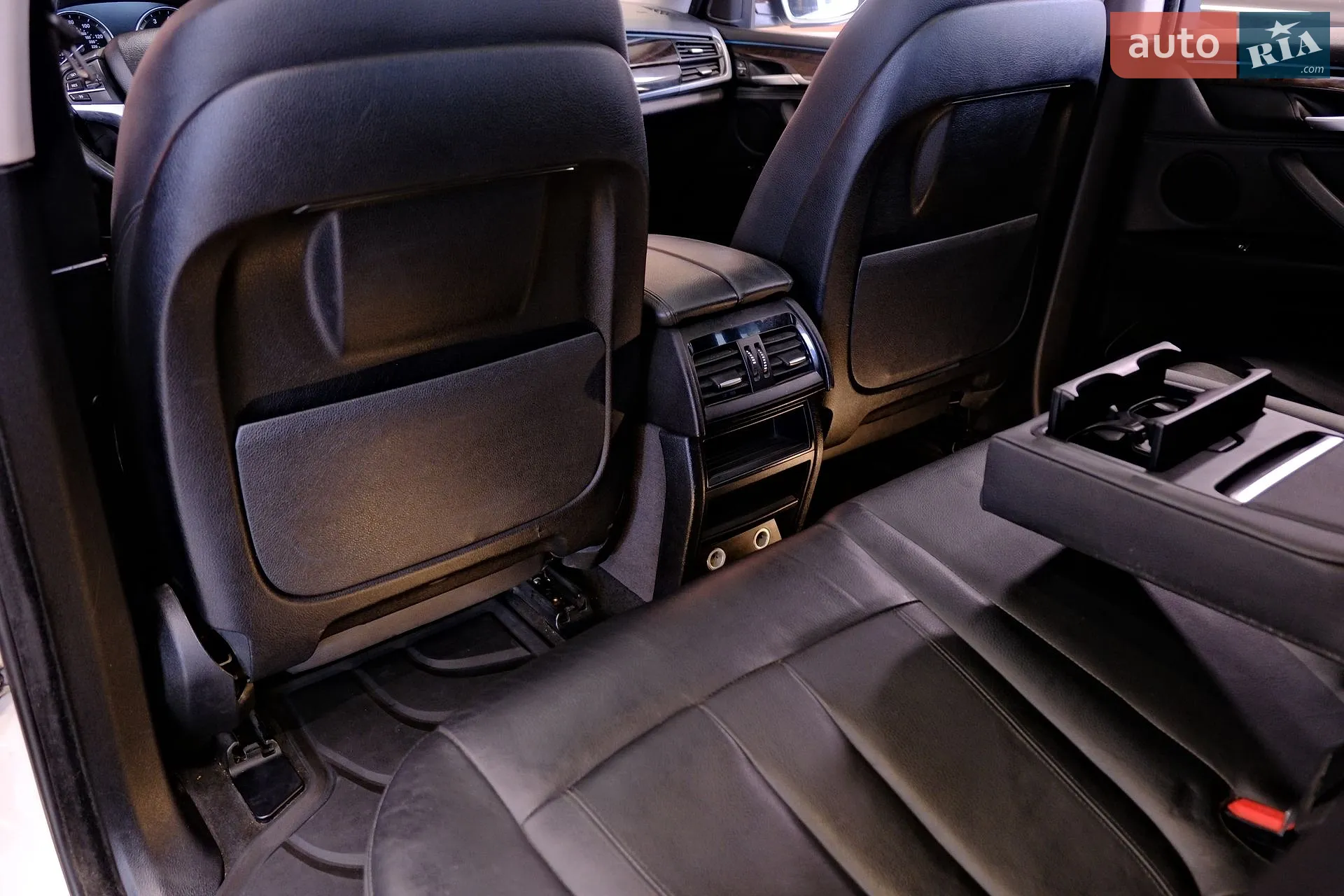 2015 BMW X5 - мініатюра 31