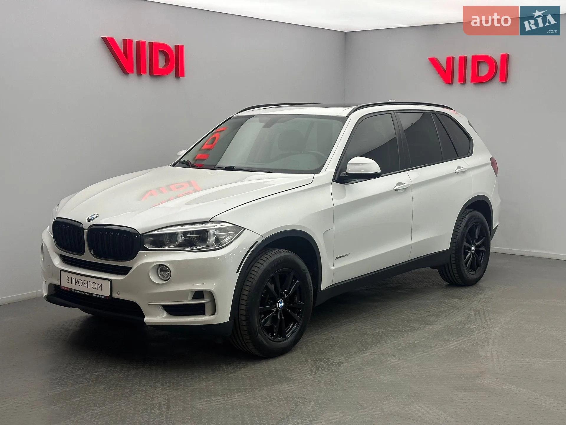 2016 BMW X5 - мініатюра 3