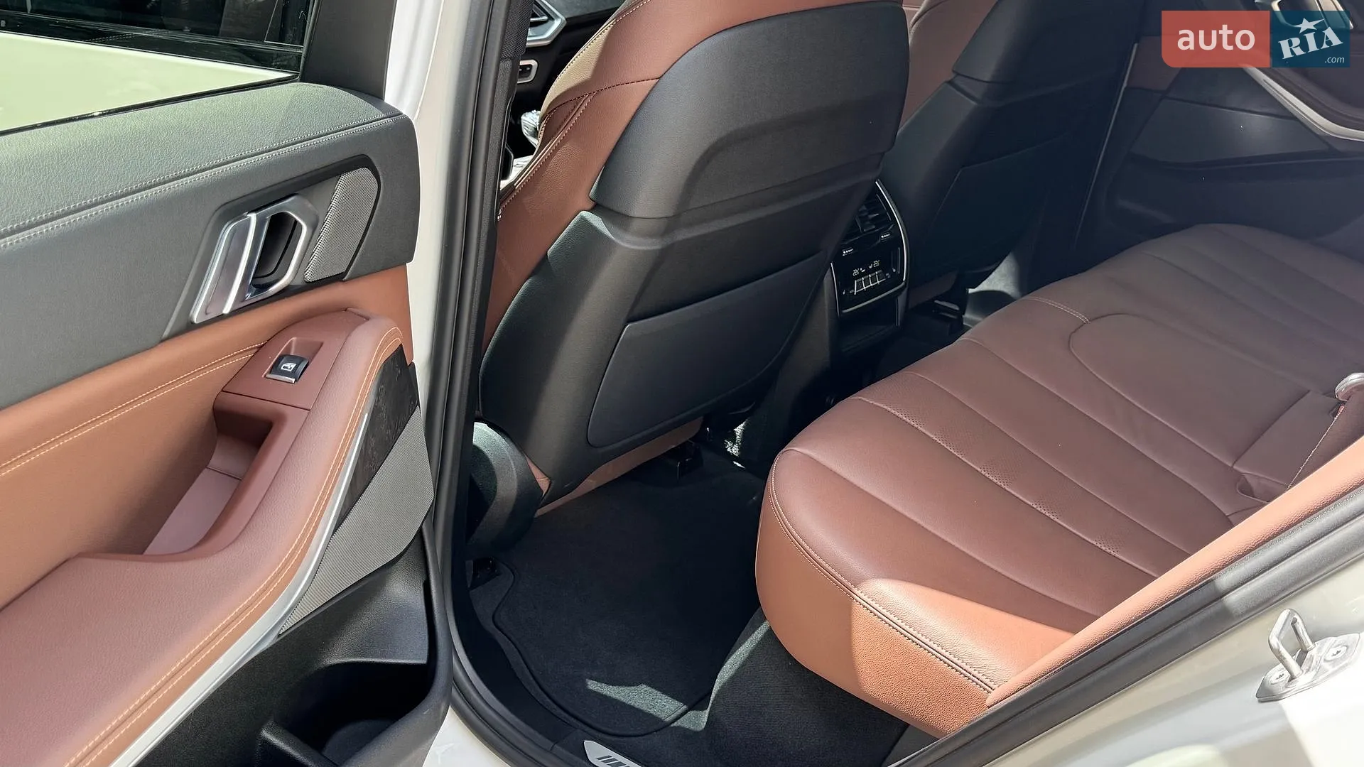 2022 BMW X5 - мініатюра 16