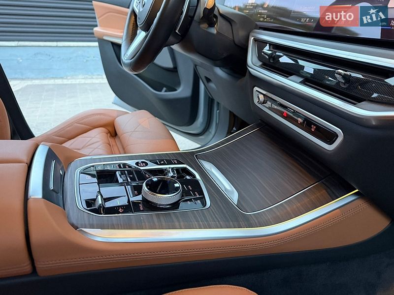 Внедорожник / Кроссовер BMW X5 2024 в Тернополе
