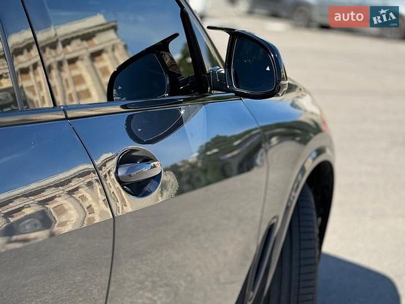 Внедорожник / Кроссовер BMW X5 2020 в Харькове