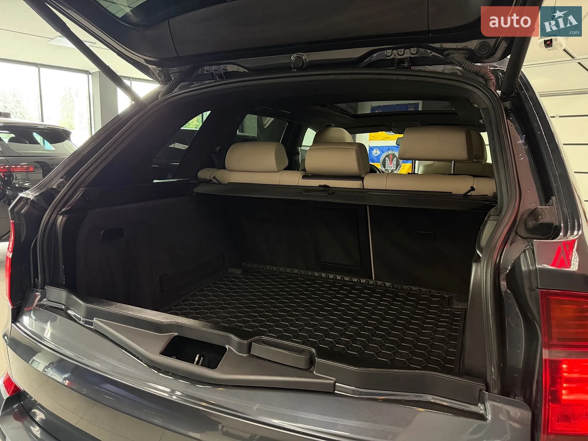 2012 BMW X5 - мініатюра 43