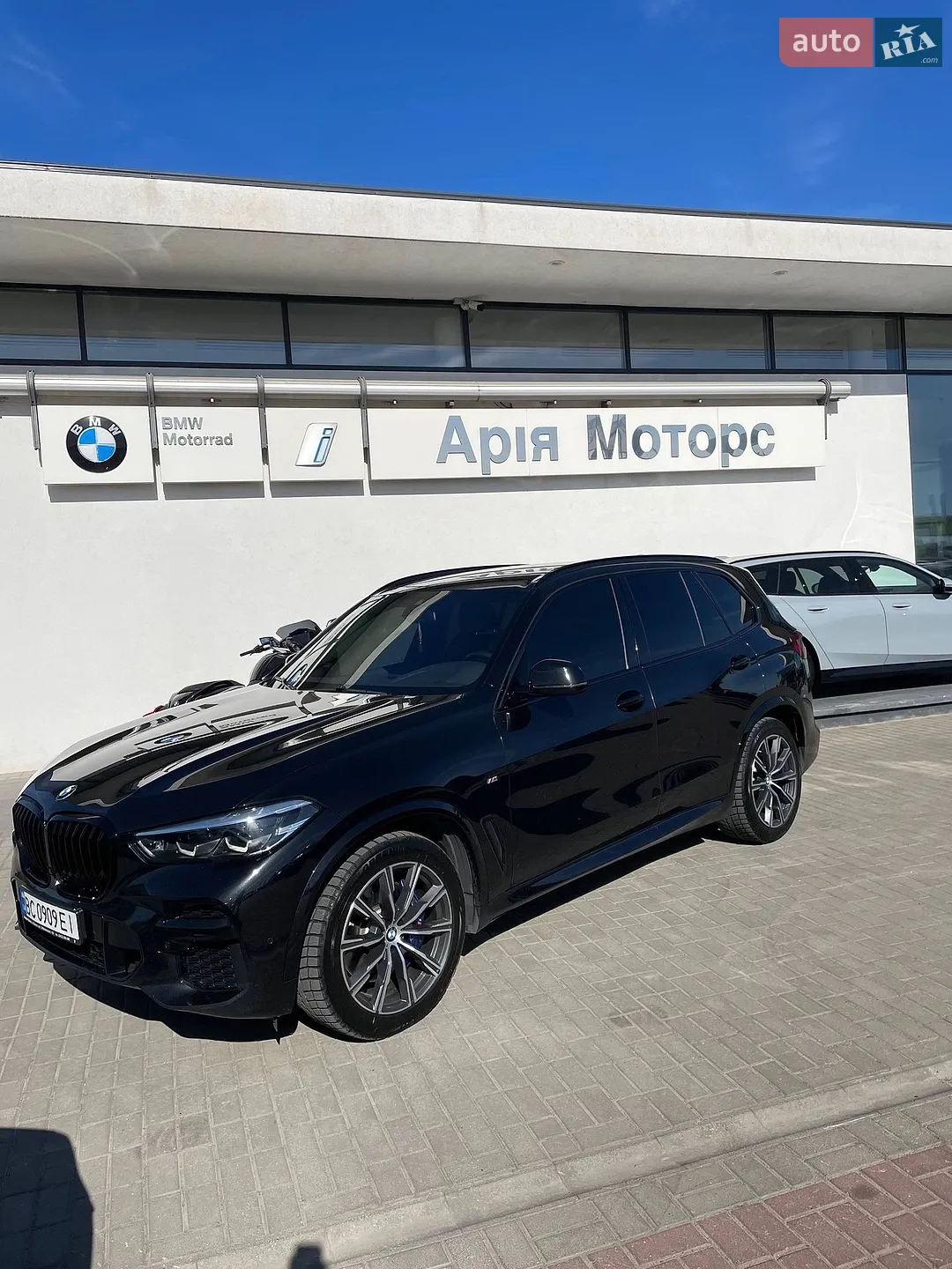2022 BMW X5 - мініатюра 3