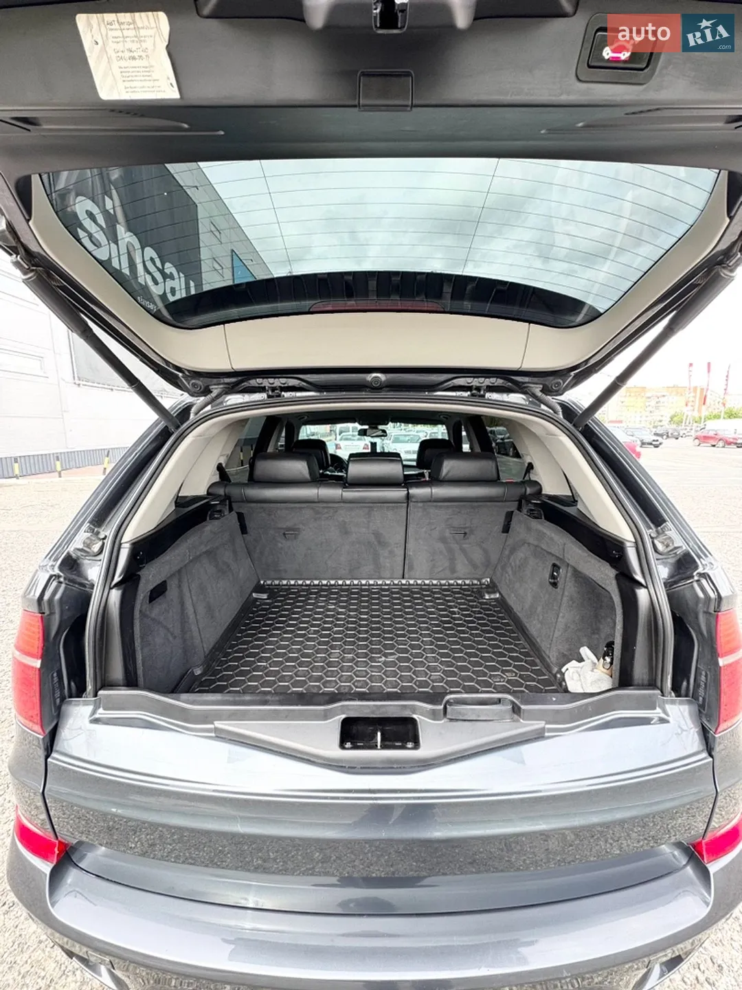 2011 BMW X5 - мініатюра 15