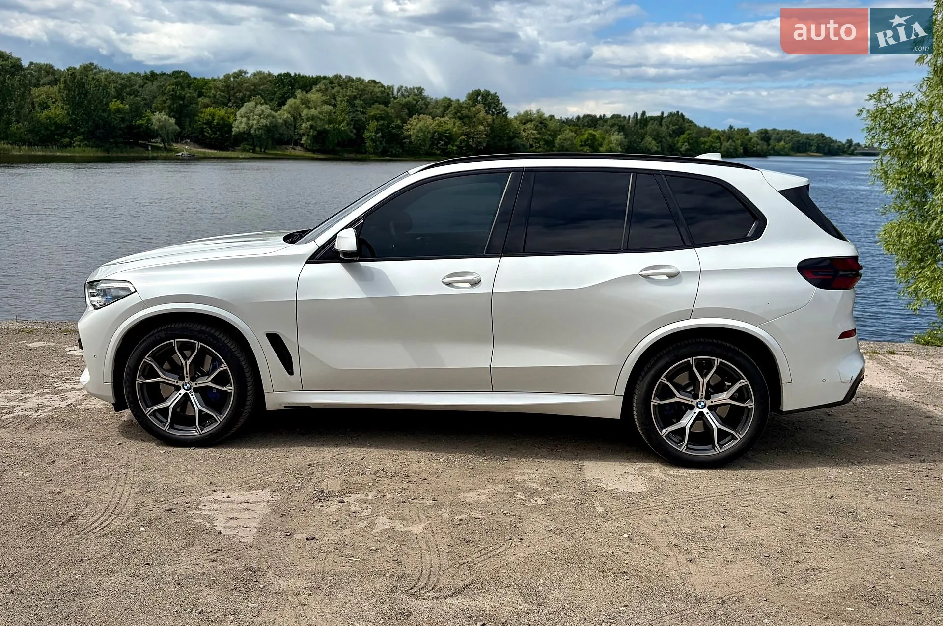 2020 BMW X5 - мініатюра 19