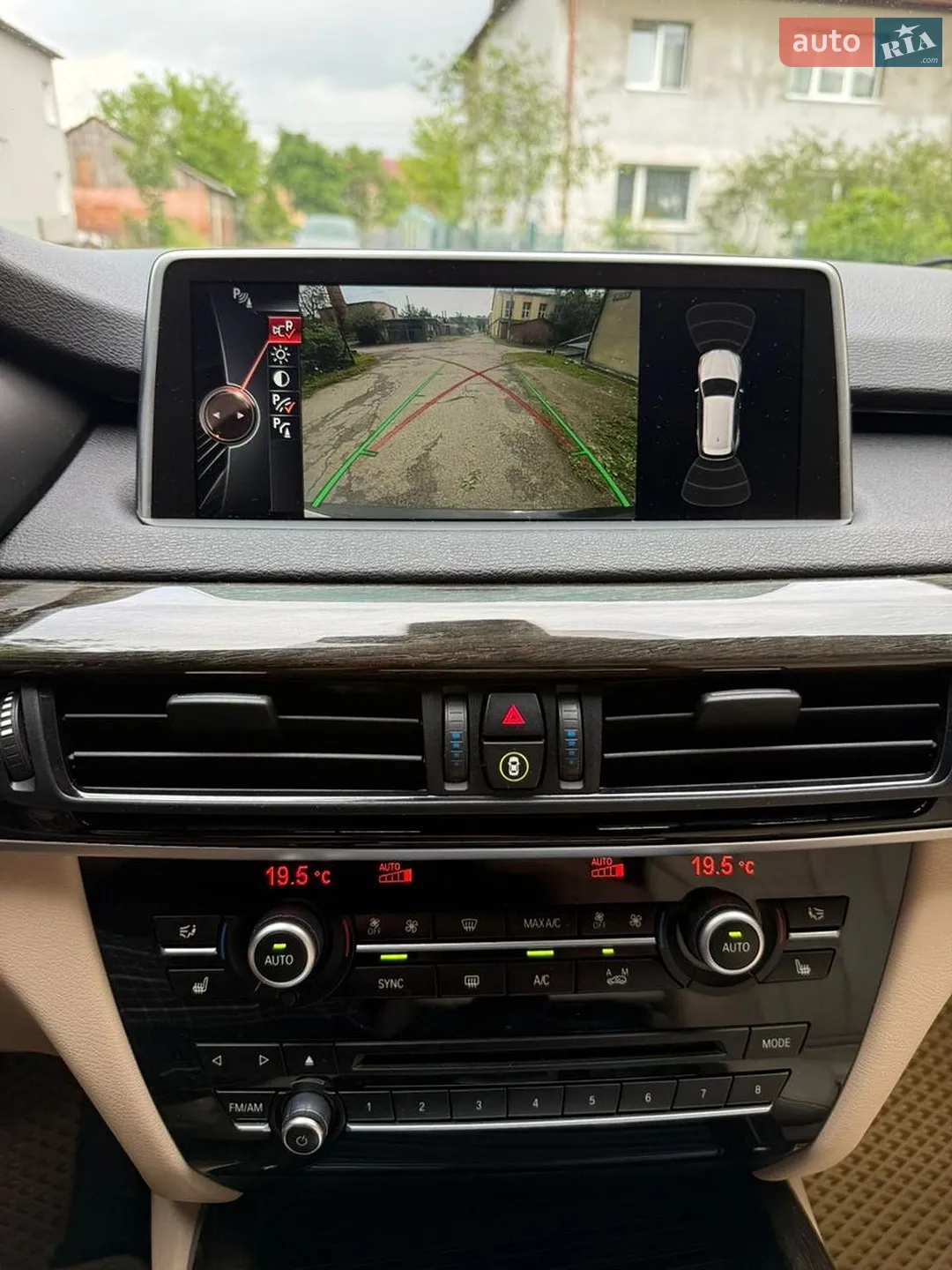2015 BMW X5 - мініатюра 24