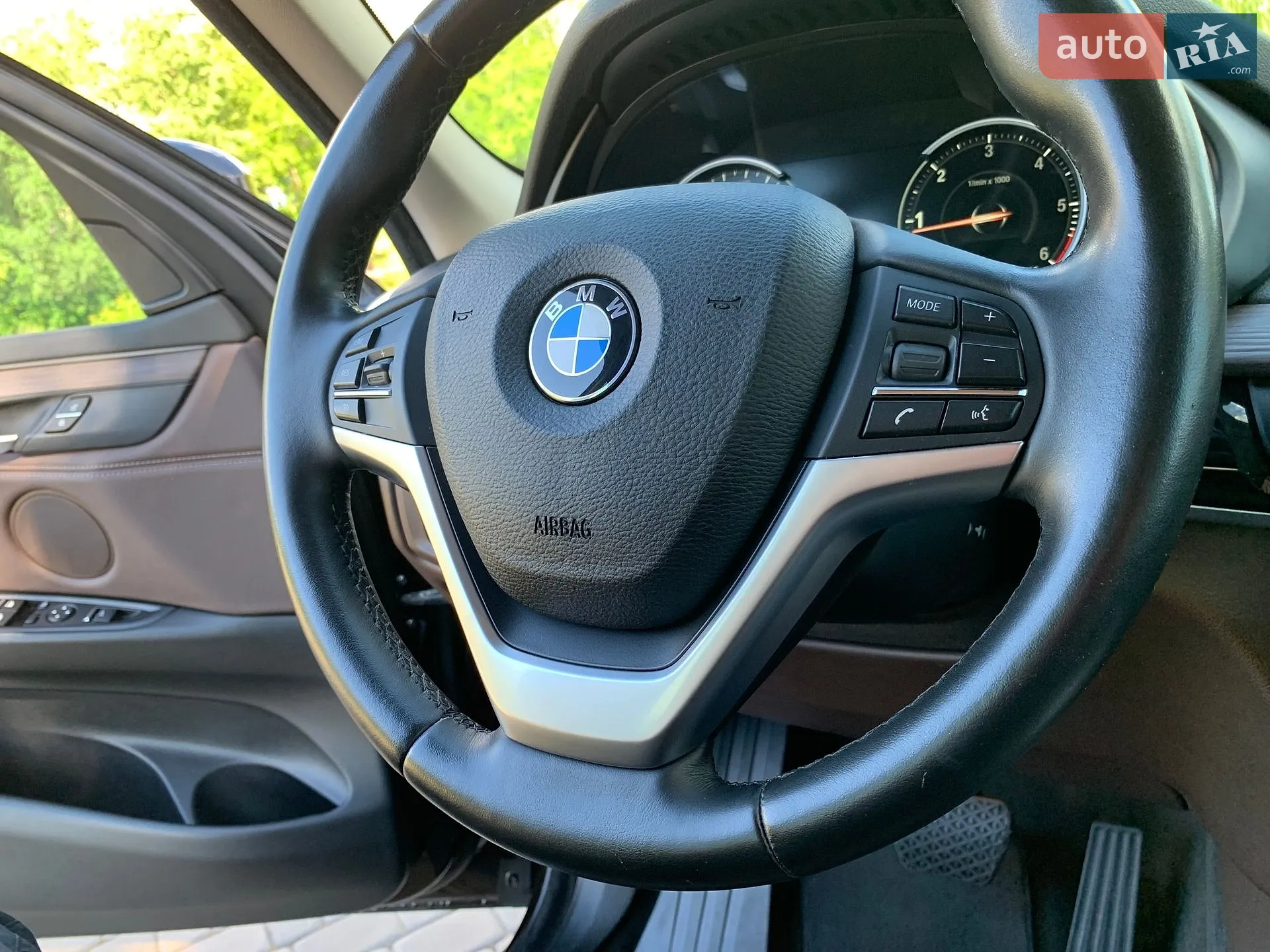 2016 BMW X5 - мініатюра 31