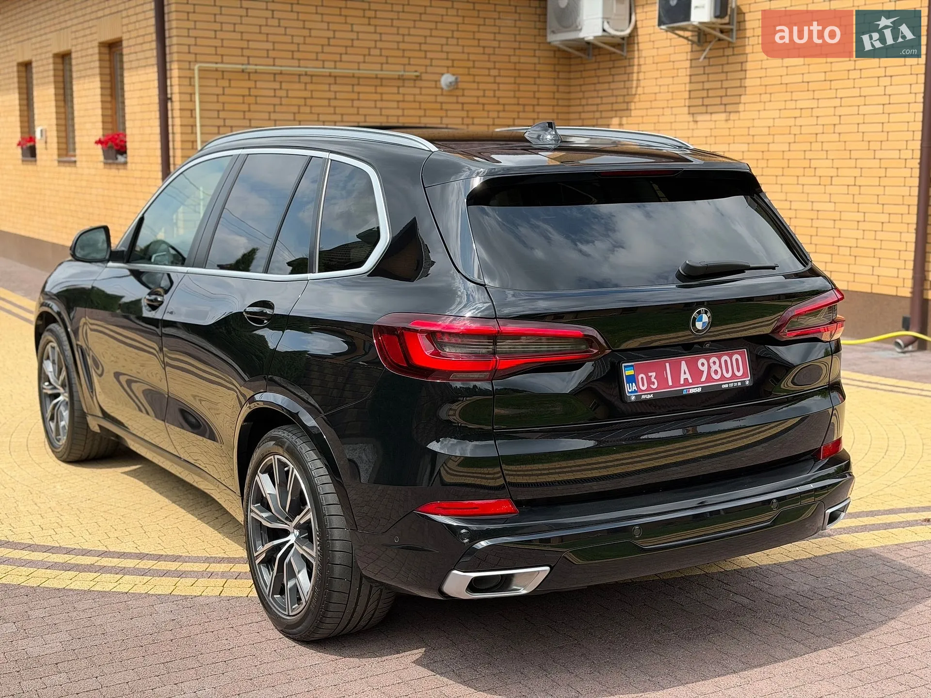 2021 BMW X5 - мініатюра 65