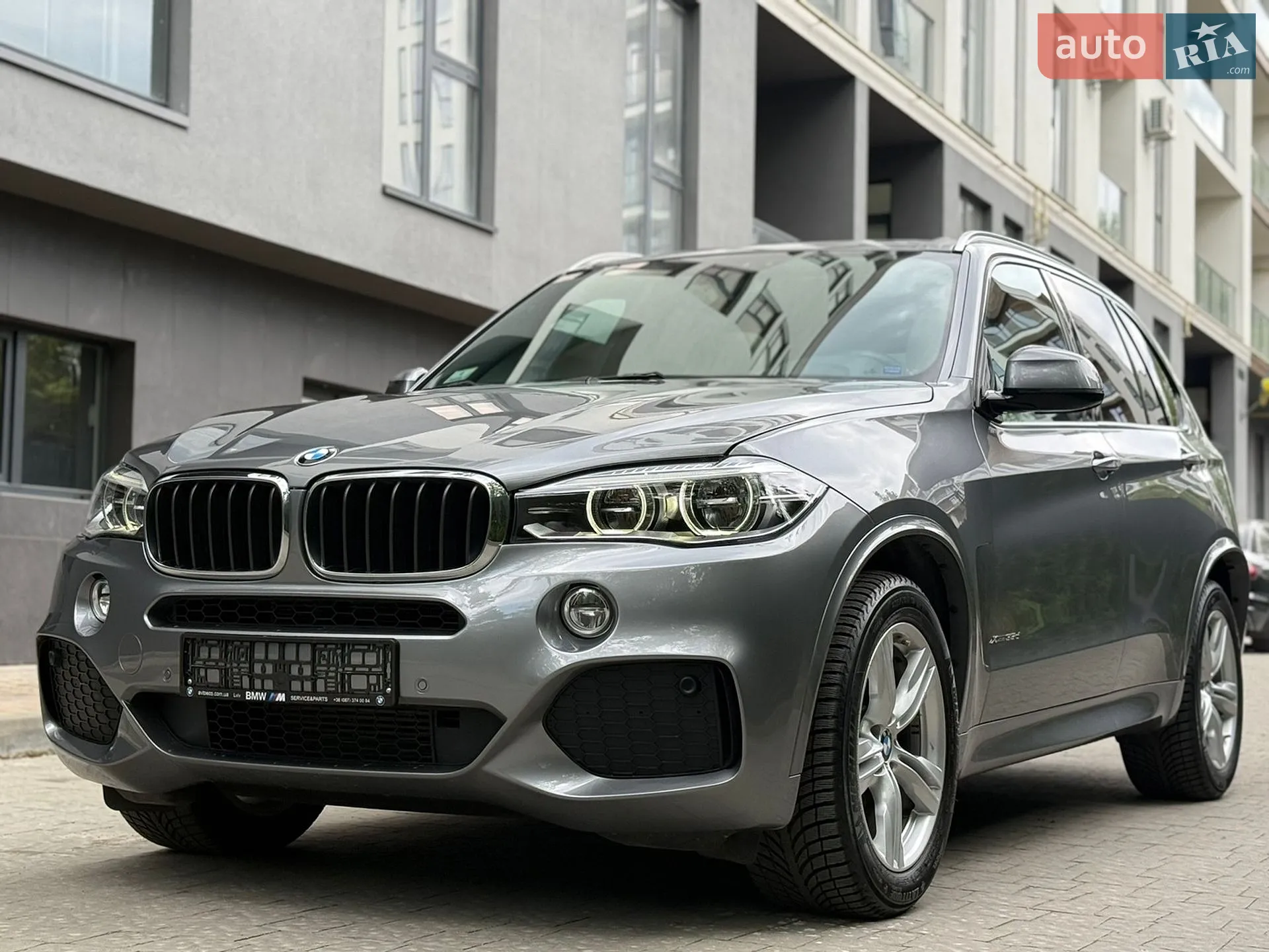 2015 BMW X5 - мініатюра 16
