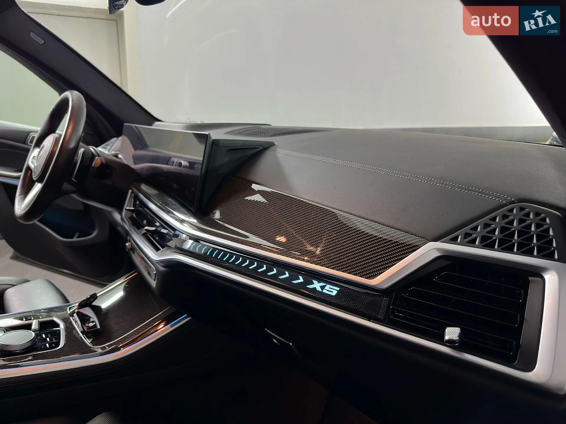 2024 BMW X5 - мініатюра 71