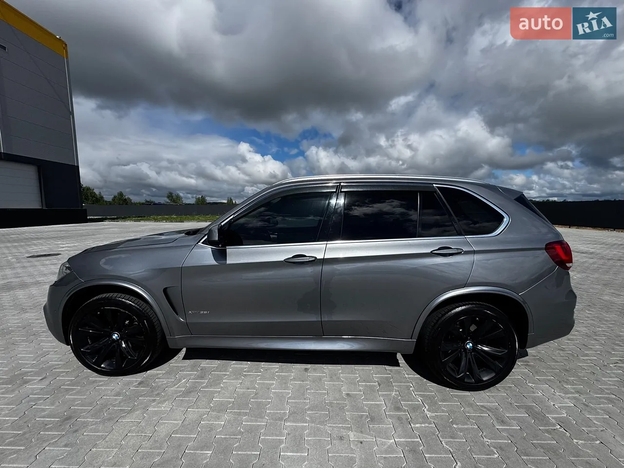 2017 BMW X5 - мініатюра 46