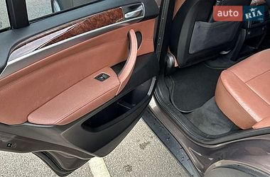 Внедорожник / Кроссовер BMW X5 2012 в Черновцах