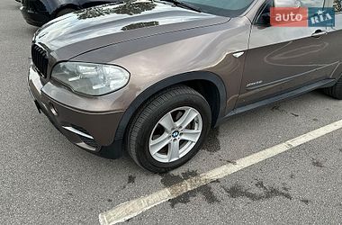 Внедорожник / Кроссовер BMW X5 2012 в Черновцах