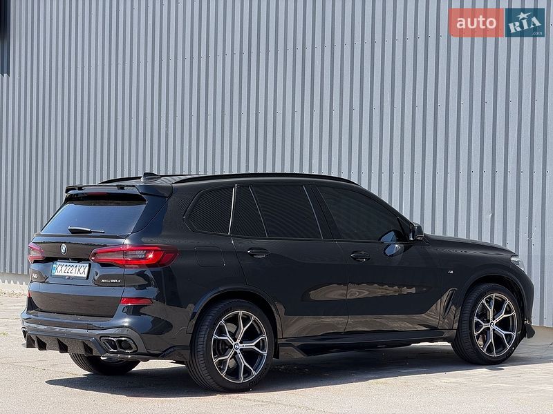 Внедорожник / Кроссовер BMW X5 2020 в Харькове