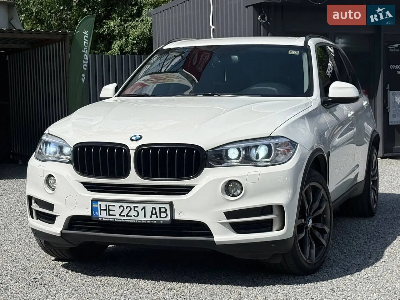 2011 BMW X5 - мініатюра 38