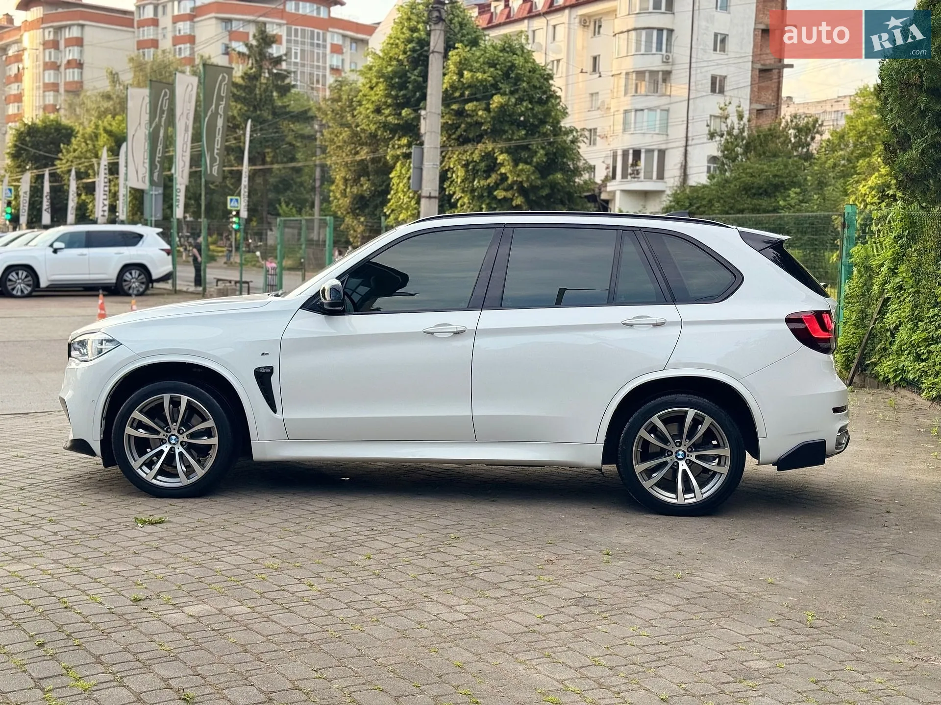 2016 BMW X5 - мініатюра 8
