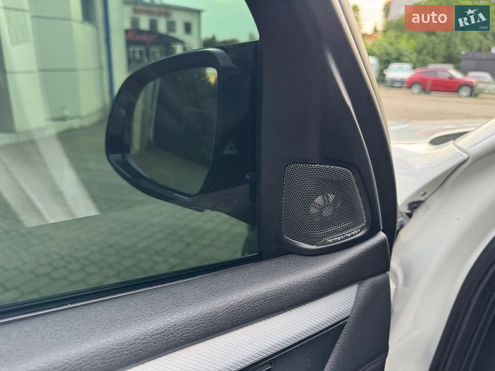2016 BMW X5 - мініатюра 19