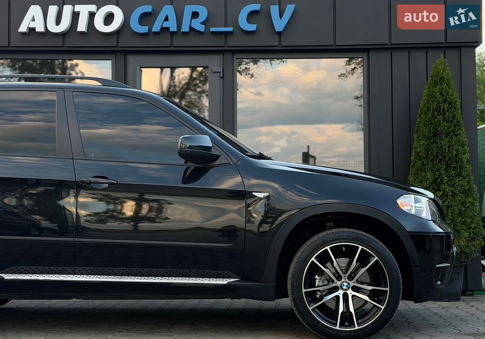 2011 BMW X5 - мініатюра 18
