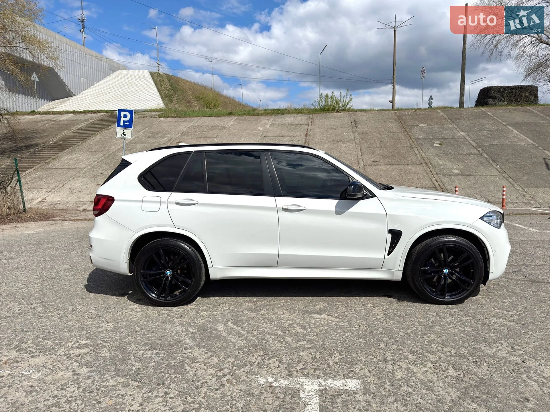 2015 BMW X5 - мініатюра 4