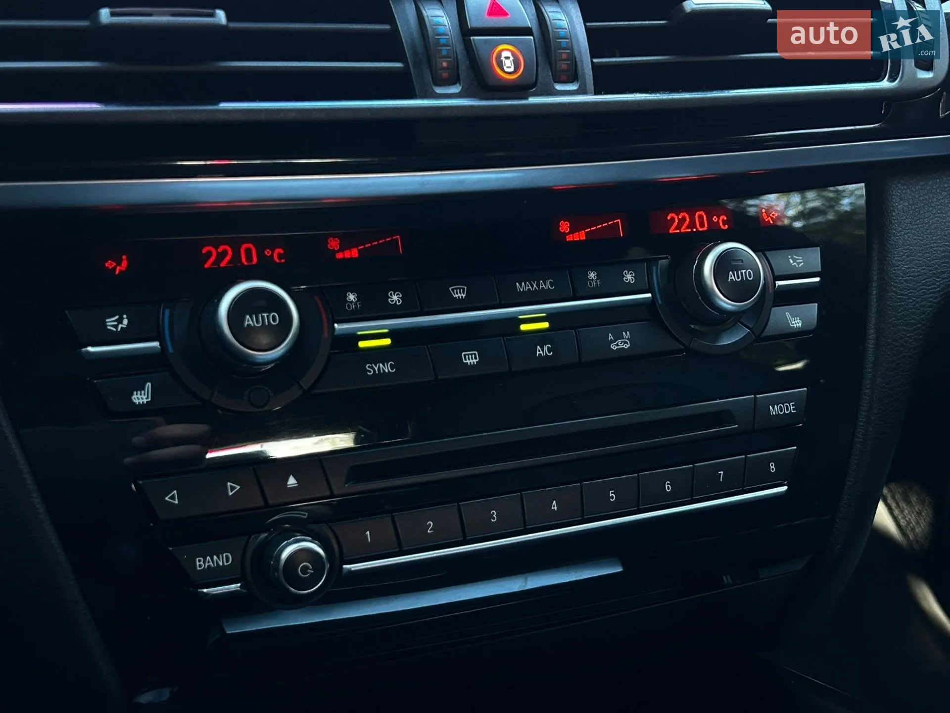 2016 BMW X5 - мініатюра 18