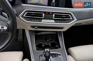 Внедорожник / Кроссовер BMW X5 2020 в Хмельницком