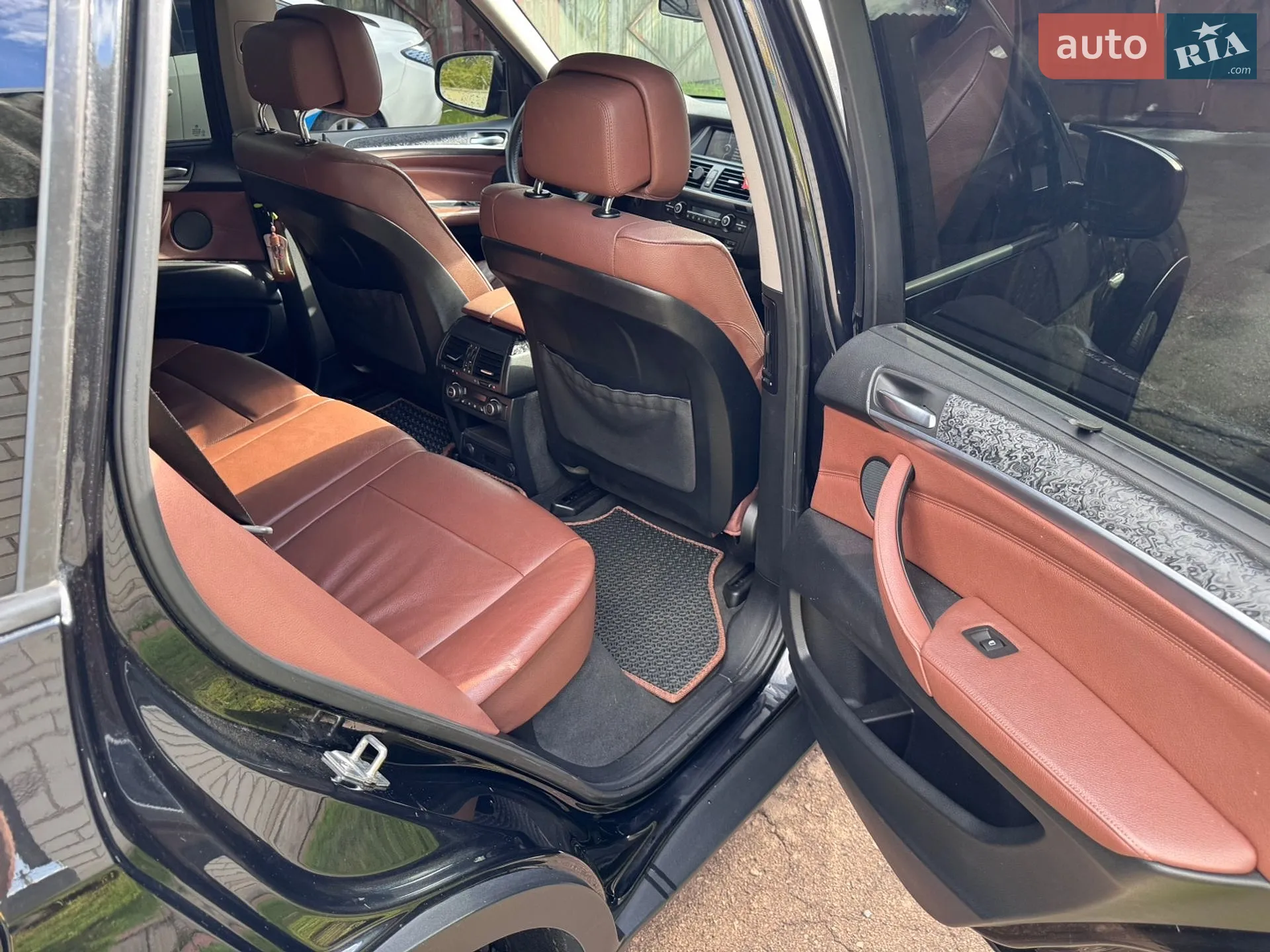 2011 BMW X5 - мініатюра 15