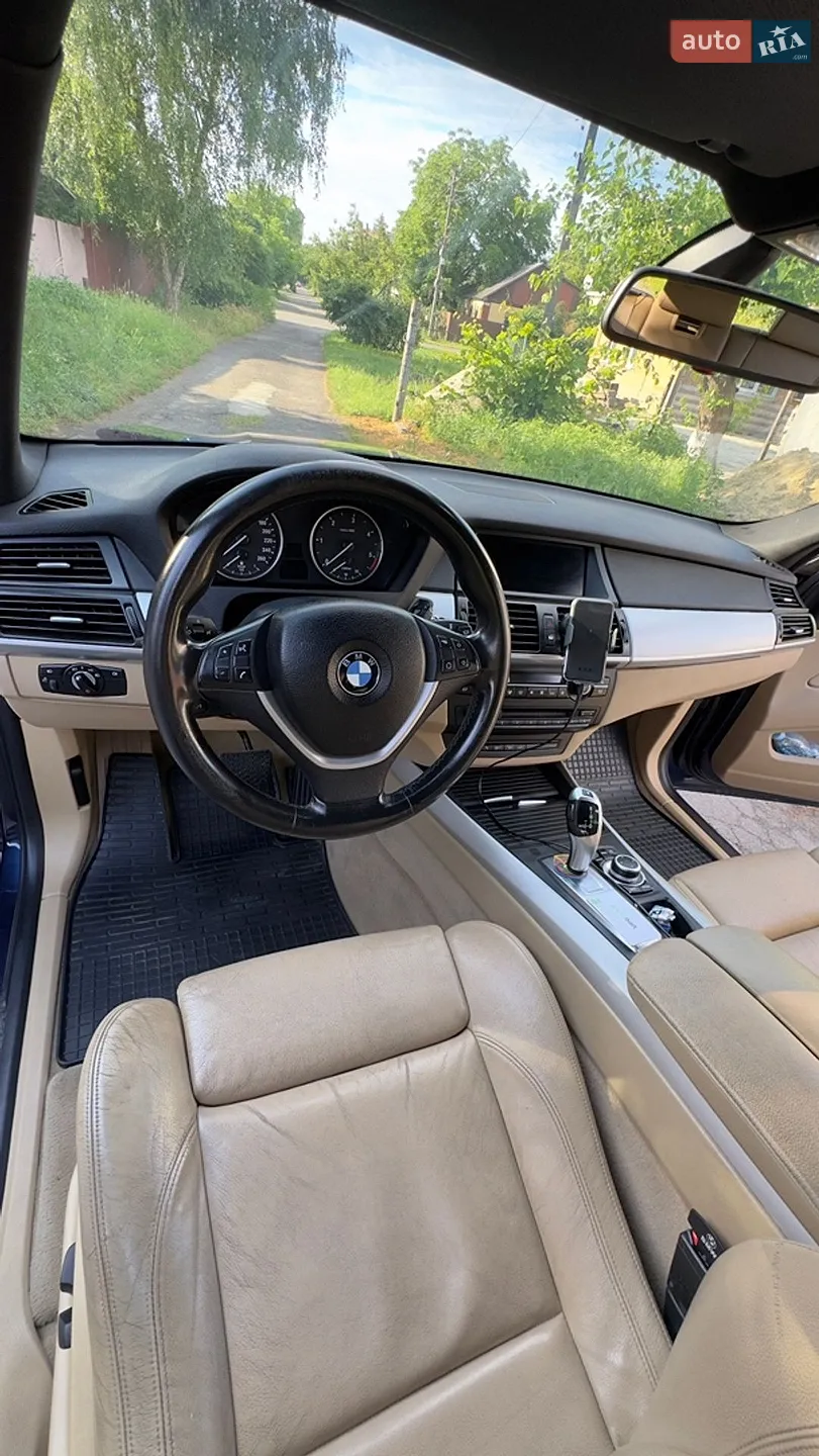 2010 BMW X5 - мініатюра 10