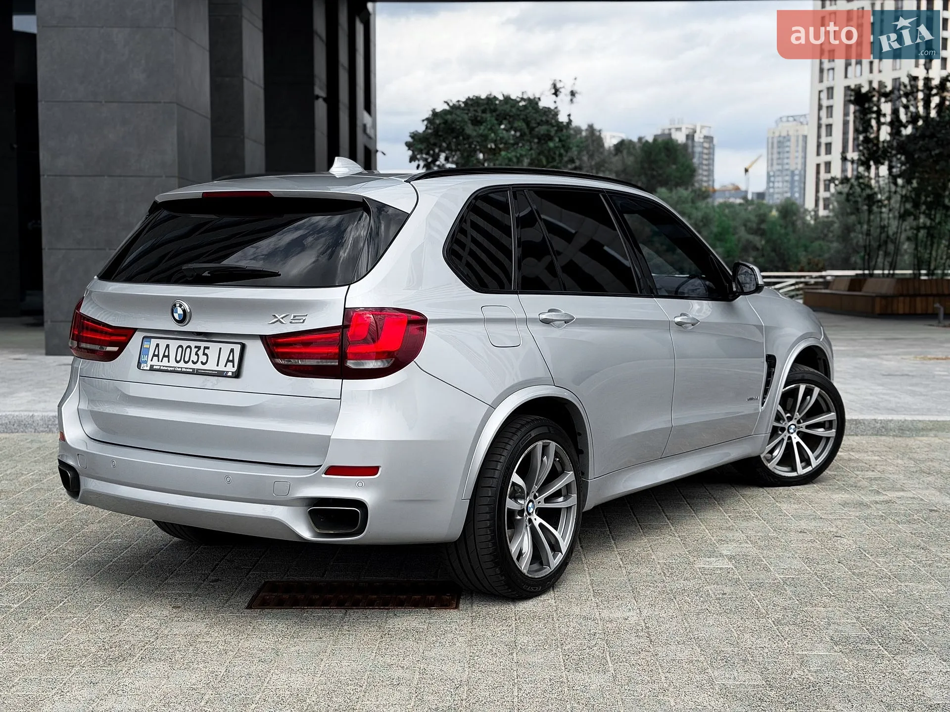 2016 BMW X5 - мініатюра 3