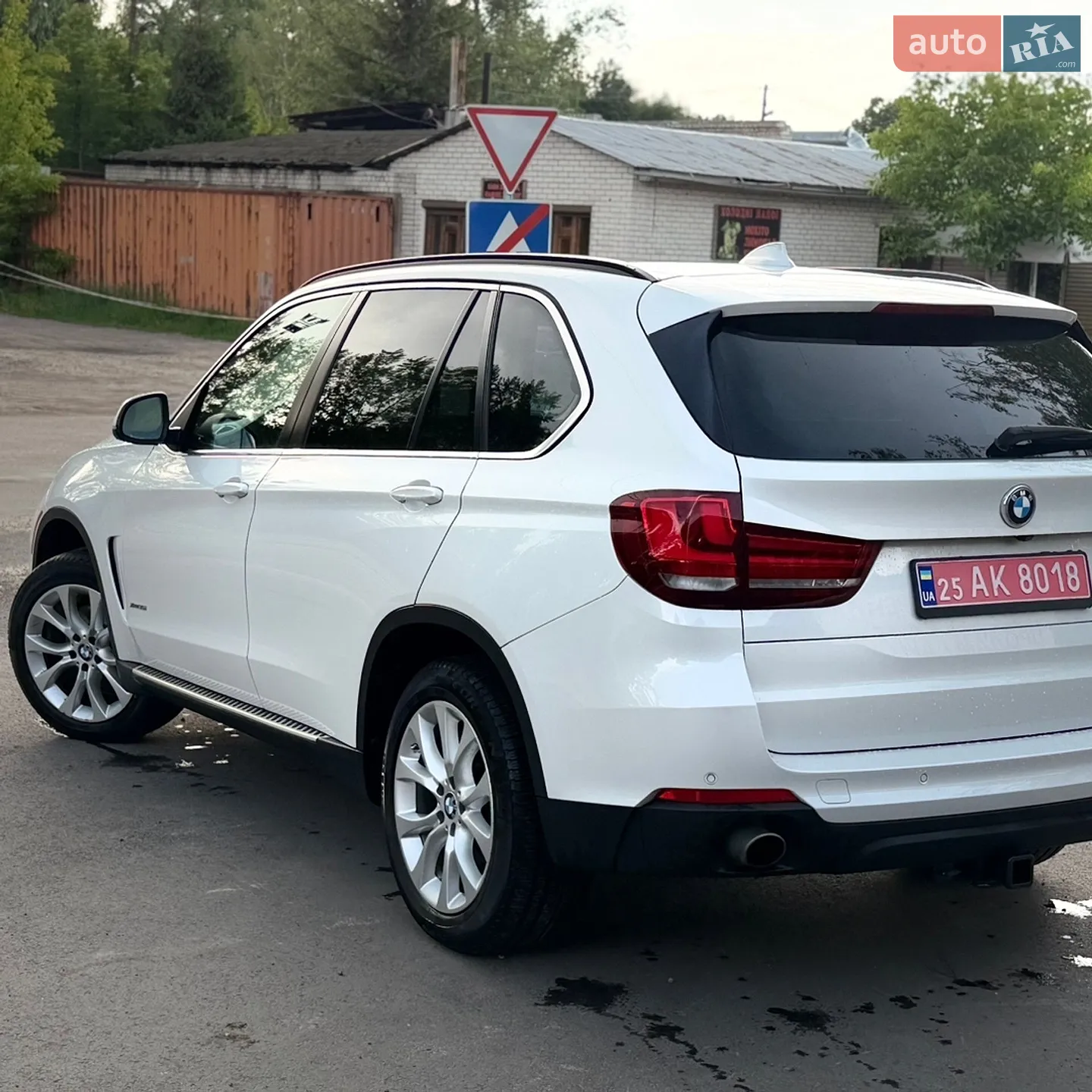 2016 BMW X5 - мініатюра 10