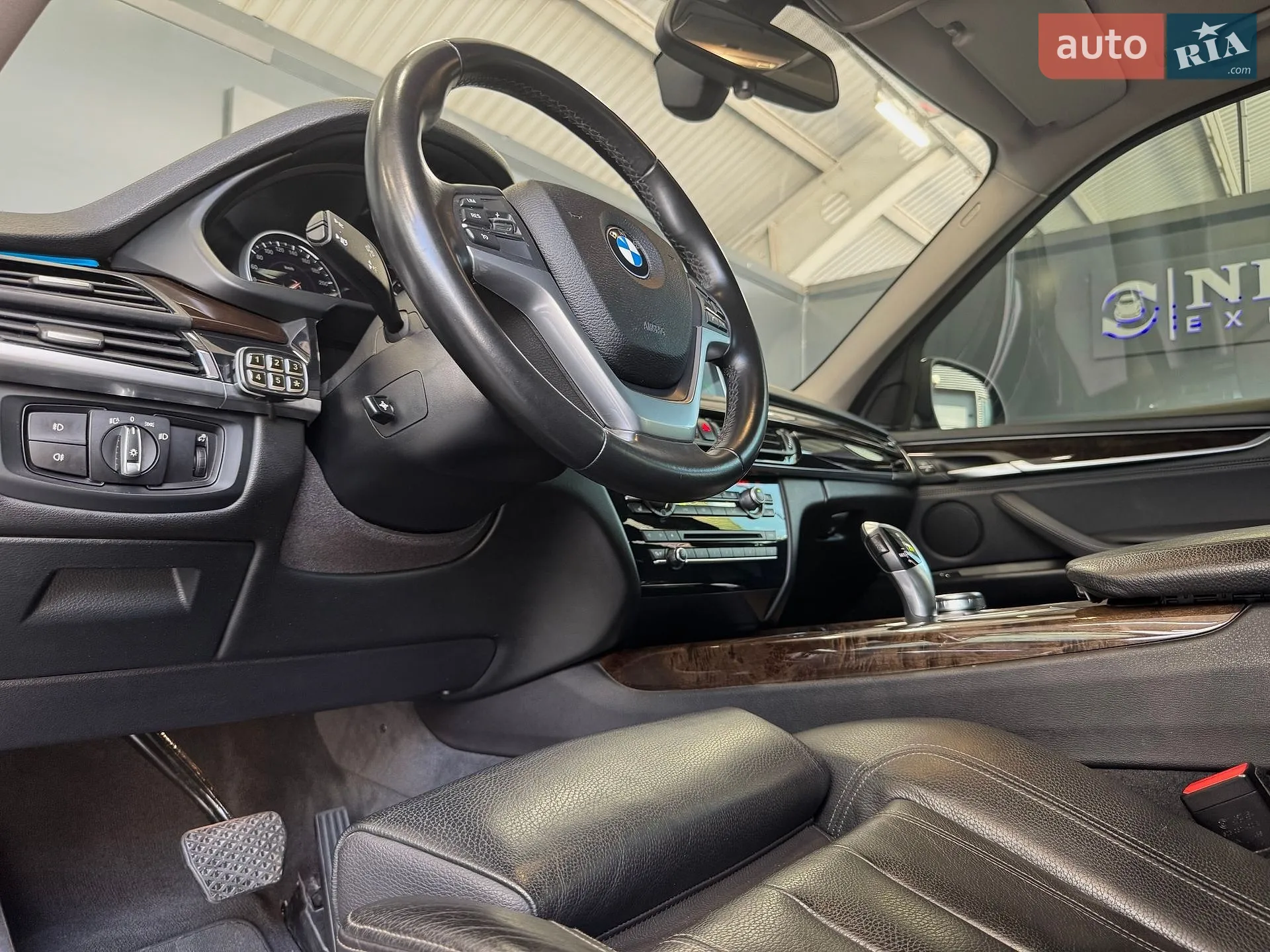 2017 BMW X5 - мініатюра 23