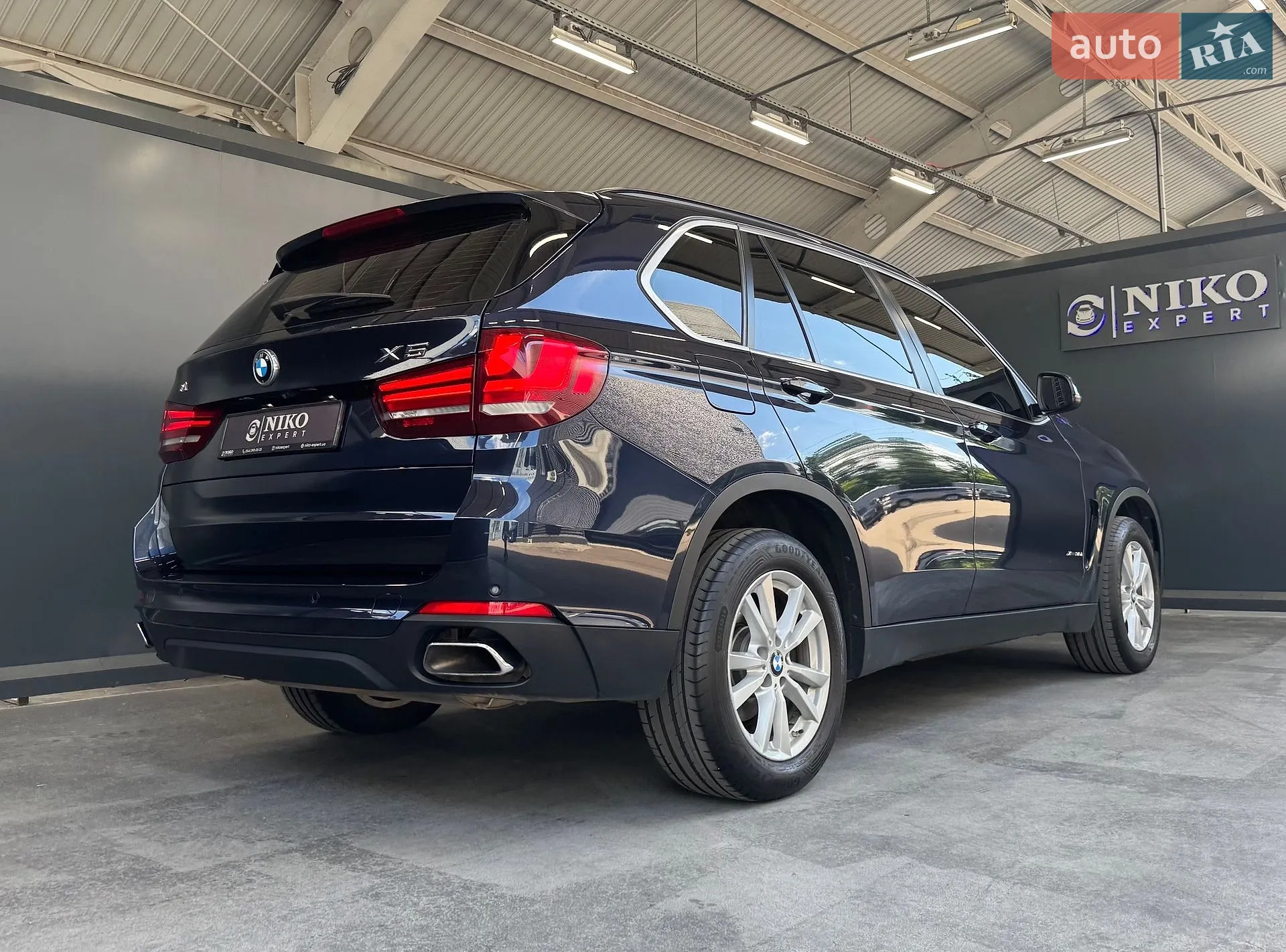 2017 BMW X5 - мініатюра 14