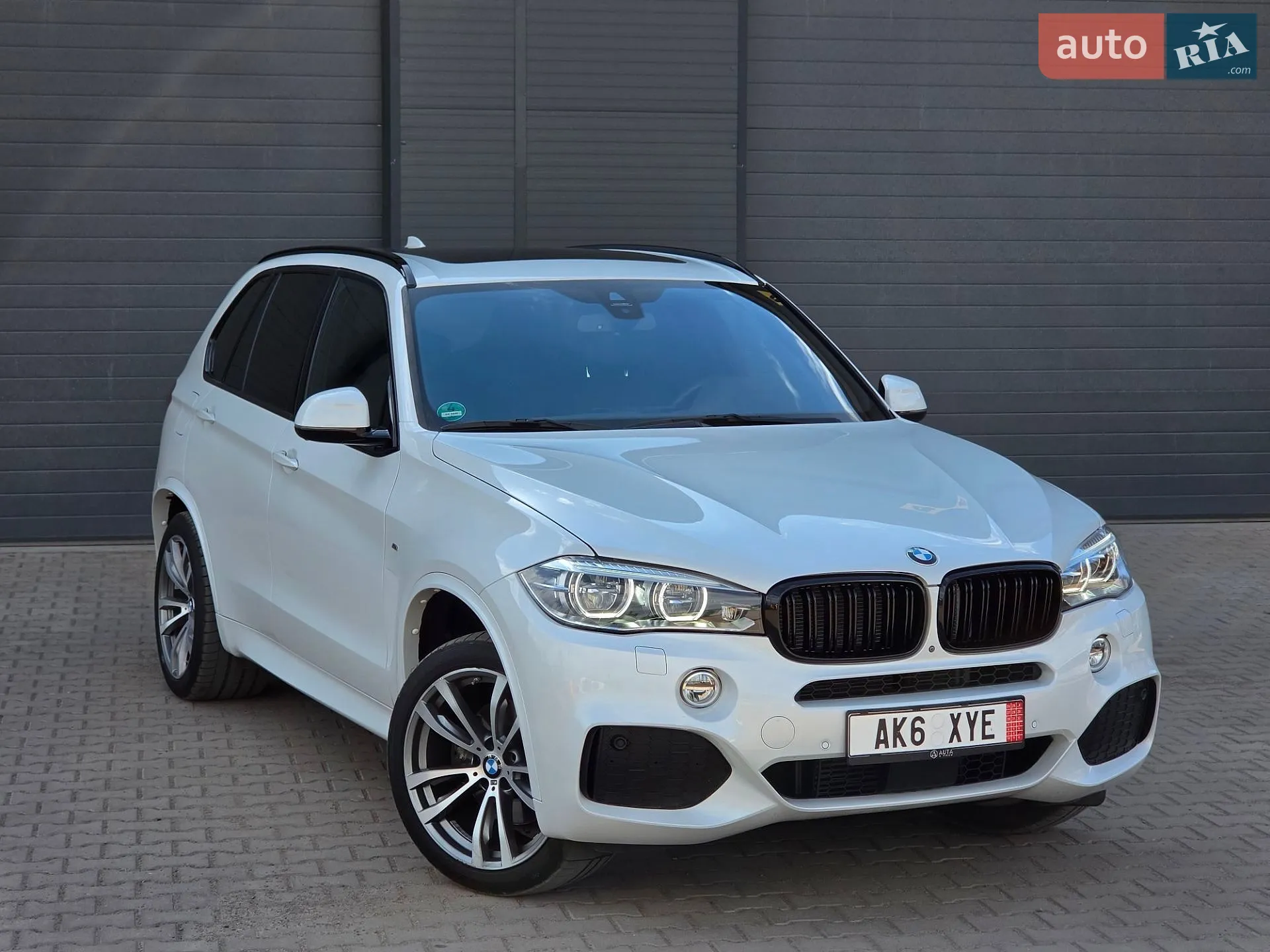 2017 BMW X5 - фото 1