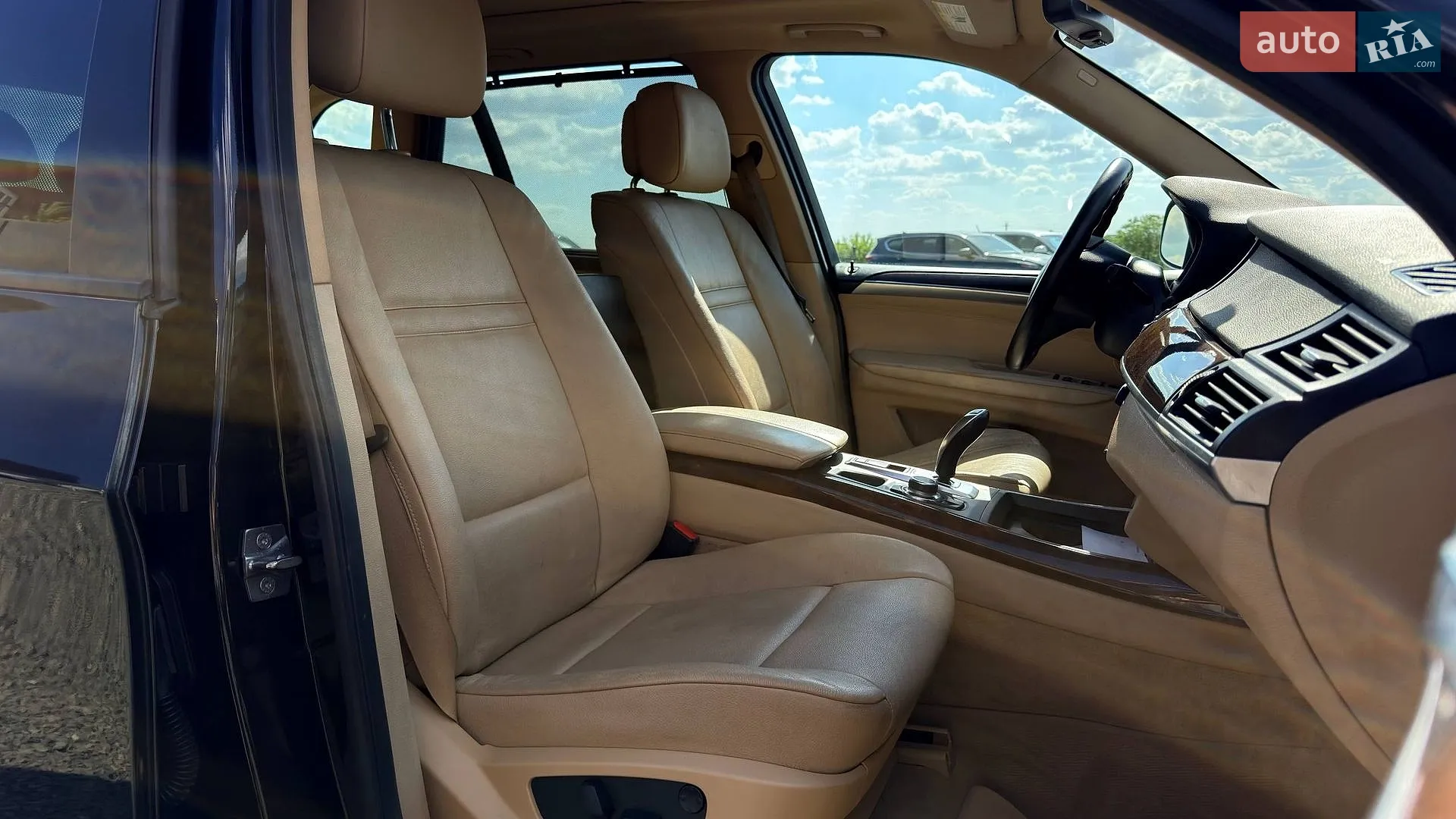 2010 BMW X5 - мініатюра 26