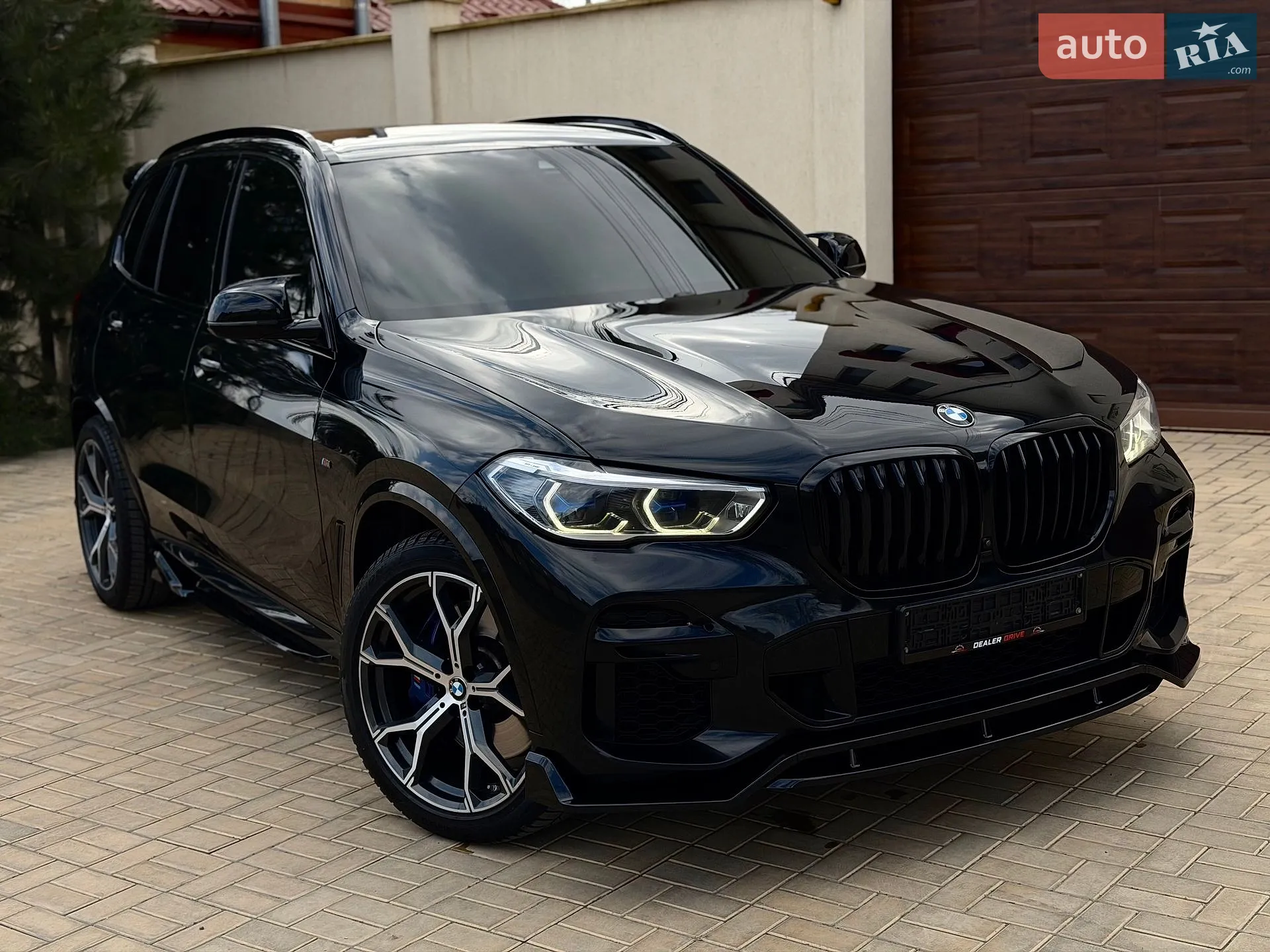 2021 BMW X5 - фото 1